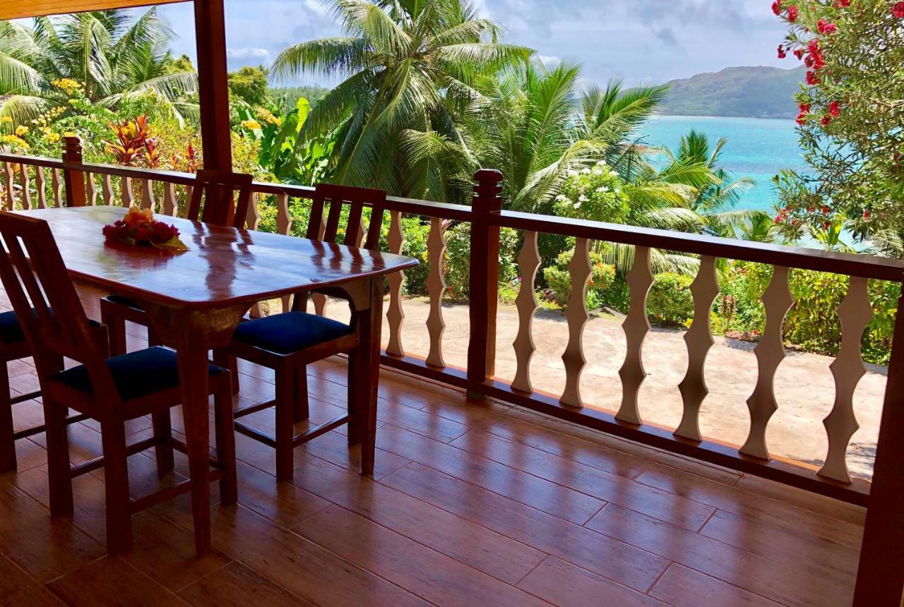 Le Grand Bleu Villas Baie Sainte Anne Exterior photo